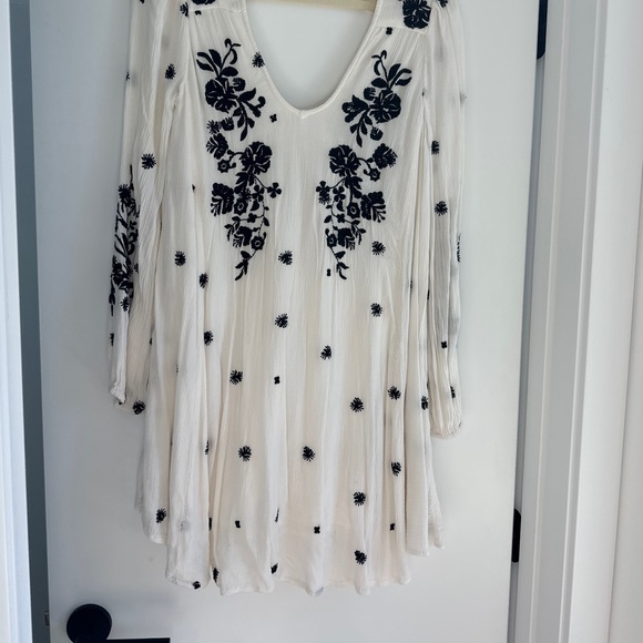 Free People Embroidered Dress - Picture 4 of 4
